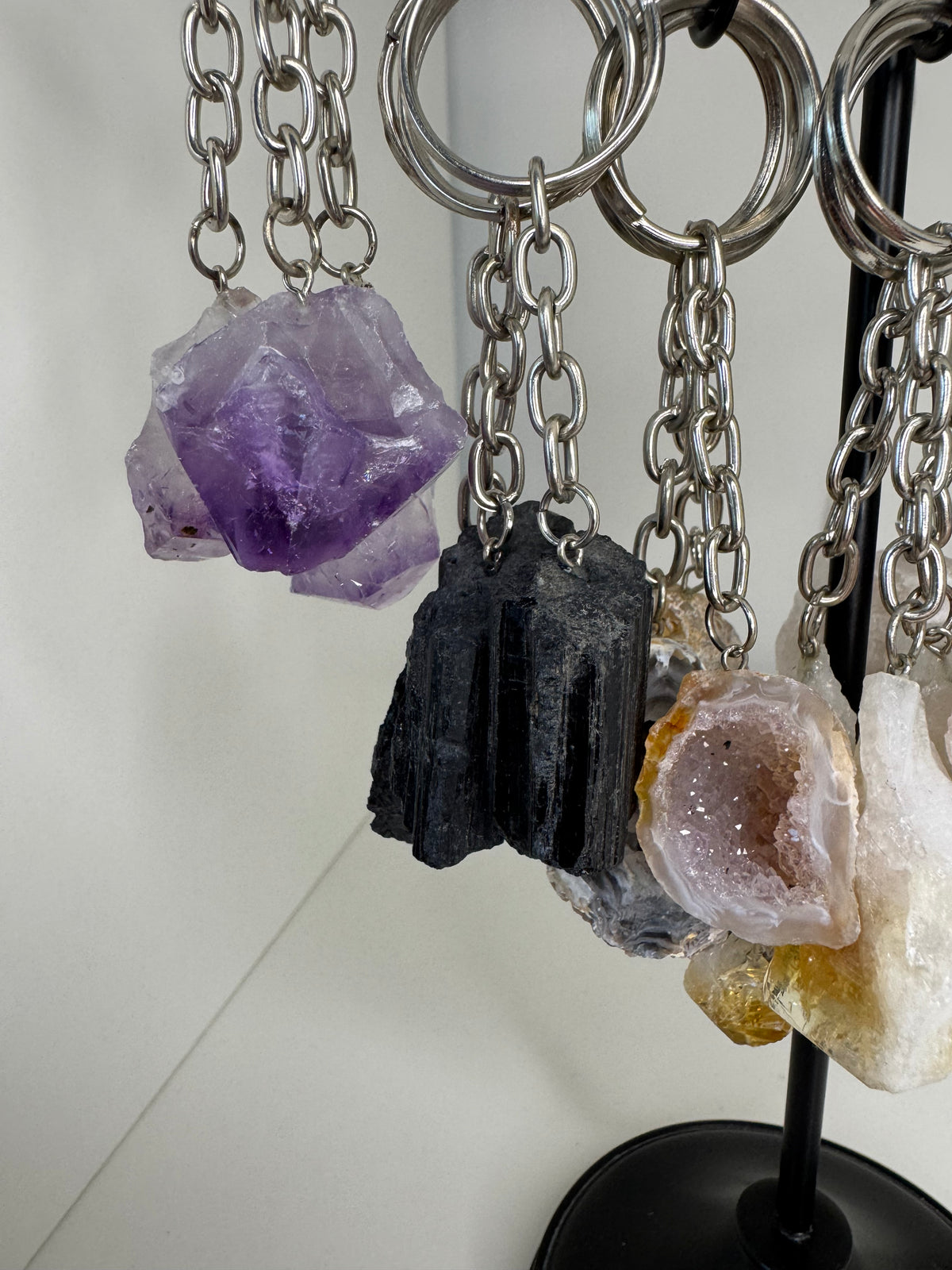 Mixed raw/rough crystals Keyring (1pc)